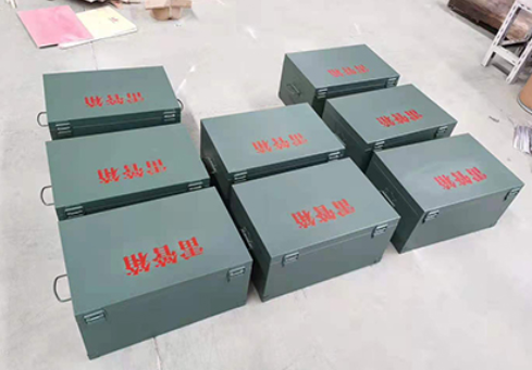 庐阳炸药箱和雷管箱一般是怎么存放的？